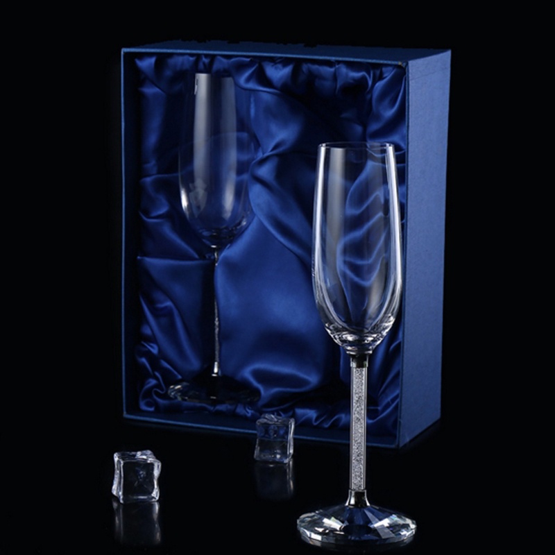 Champagne Flute Pair - クリエイティブな結婚式のワイングラスカップ,シャンパンカラー,誕生日や記念日のためのお祝いのジュエリー