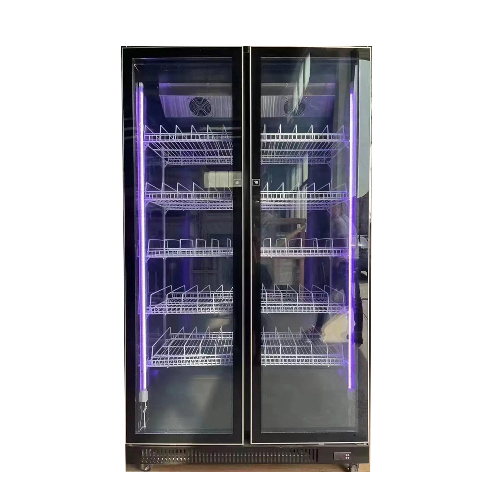 業務用ガラス扉縦型クーラー、ビール・ソフトドリンク冷凍庫ショ - Beer & Wine Downtown のレビューと価格