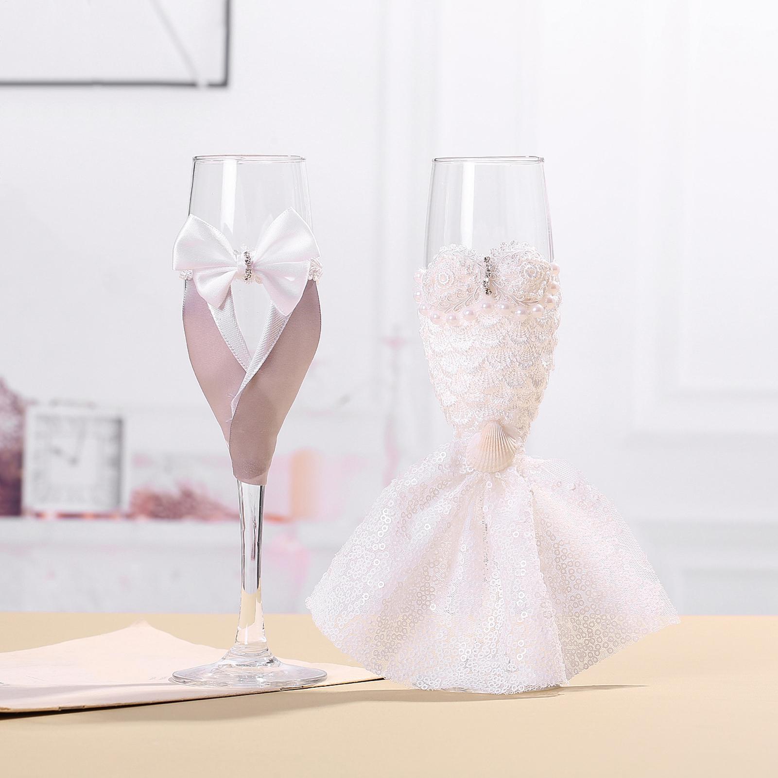 新郎新婦シャンパングラス 1 ペア クリア 新郎新婦デザイン - Champagne Flute Pair のレビューと価格