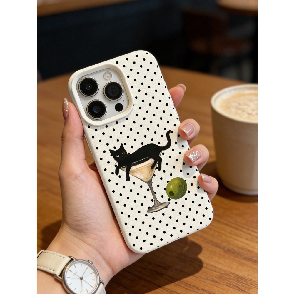 ワイングラスに入った芸術的な猫のイラスト入りスマホケース、i - Wine & Beer Quito のレビューと価格