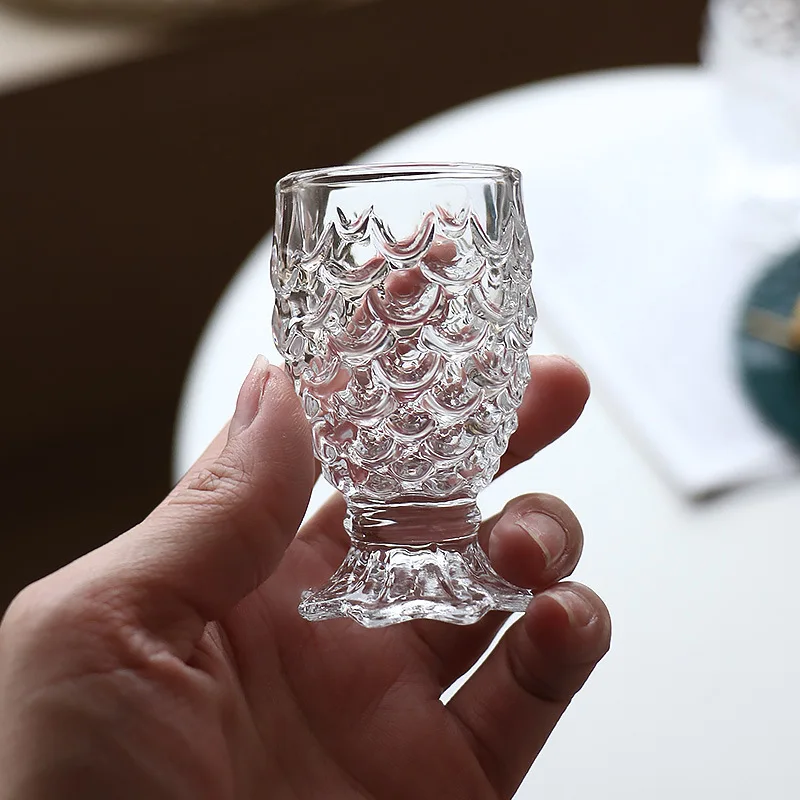 はい、6個セット マーメイドグラスカップ 可愛い魚鱗カップ  - Wine Glass Set Crystal のレビューと価格